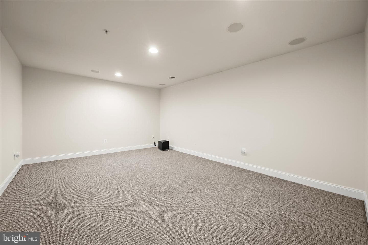5818 Claremont Drive photo 72