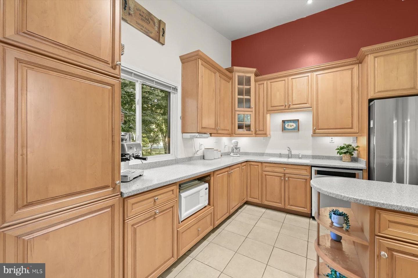9233 Spring Valley Road photo 10