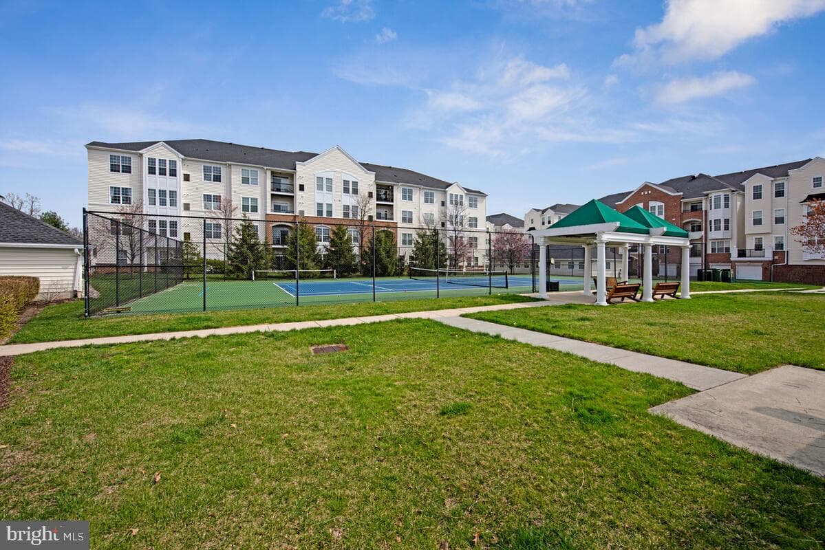 6150 Shadywood Road #207 photo 52