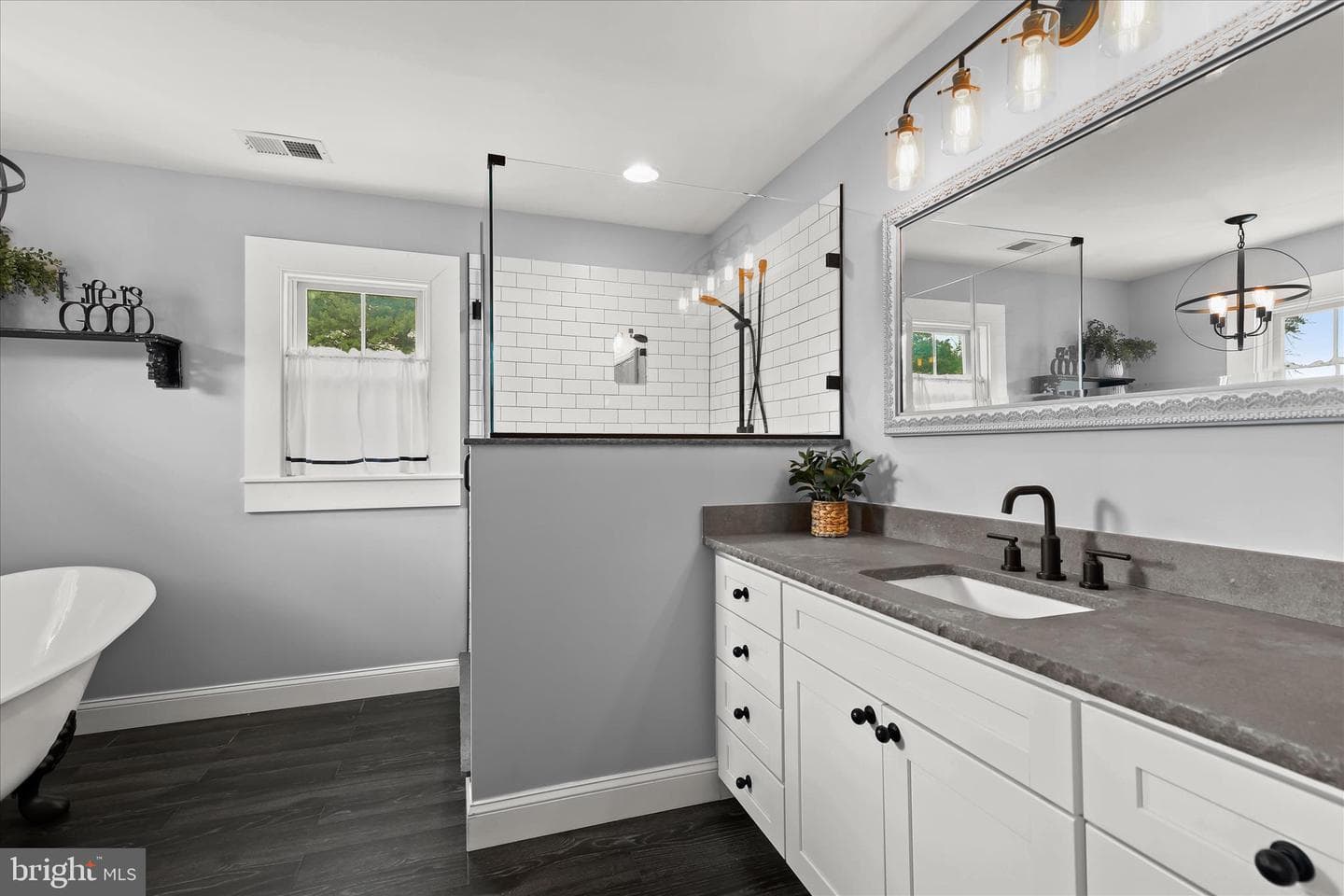 16645 Frederick Road photo 27