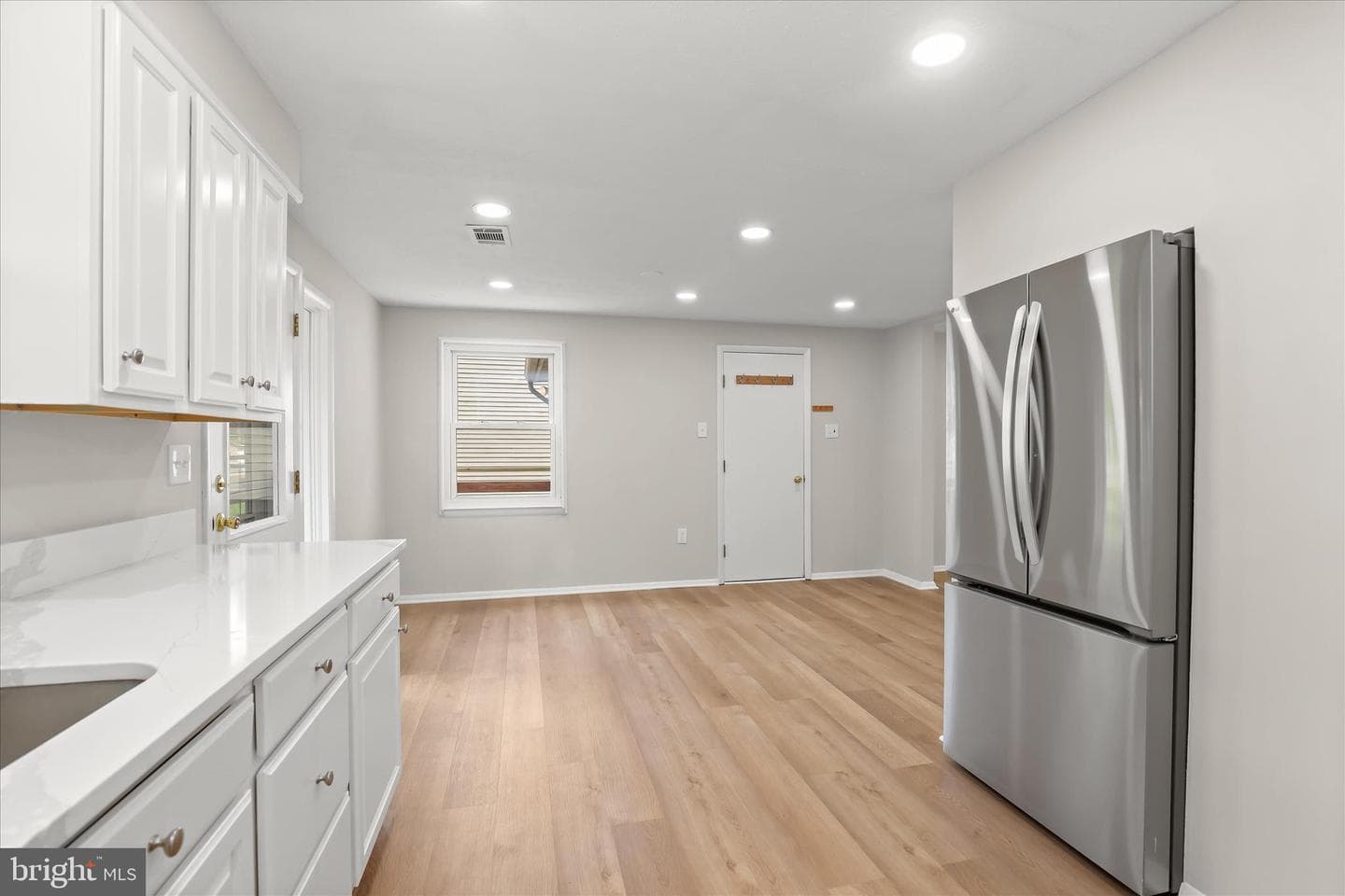 9266 Crazyquilt Court photo 15