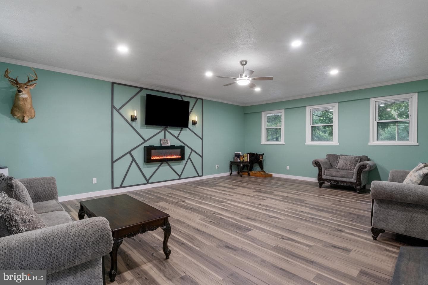 1390 W Route 97 photo 16