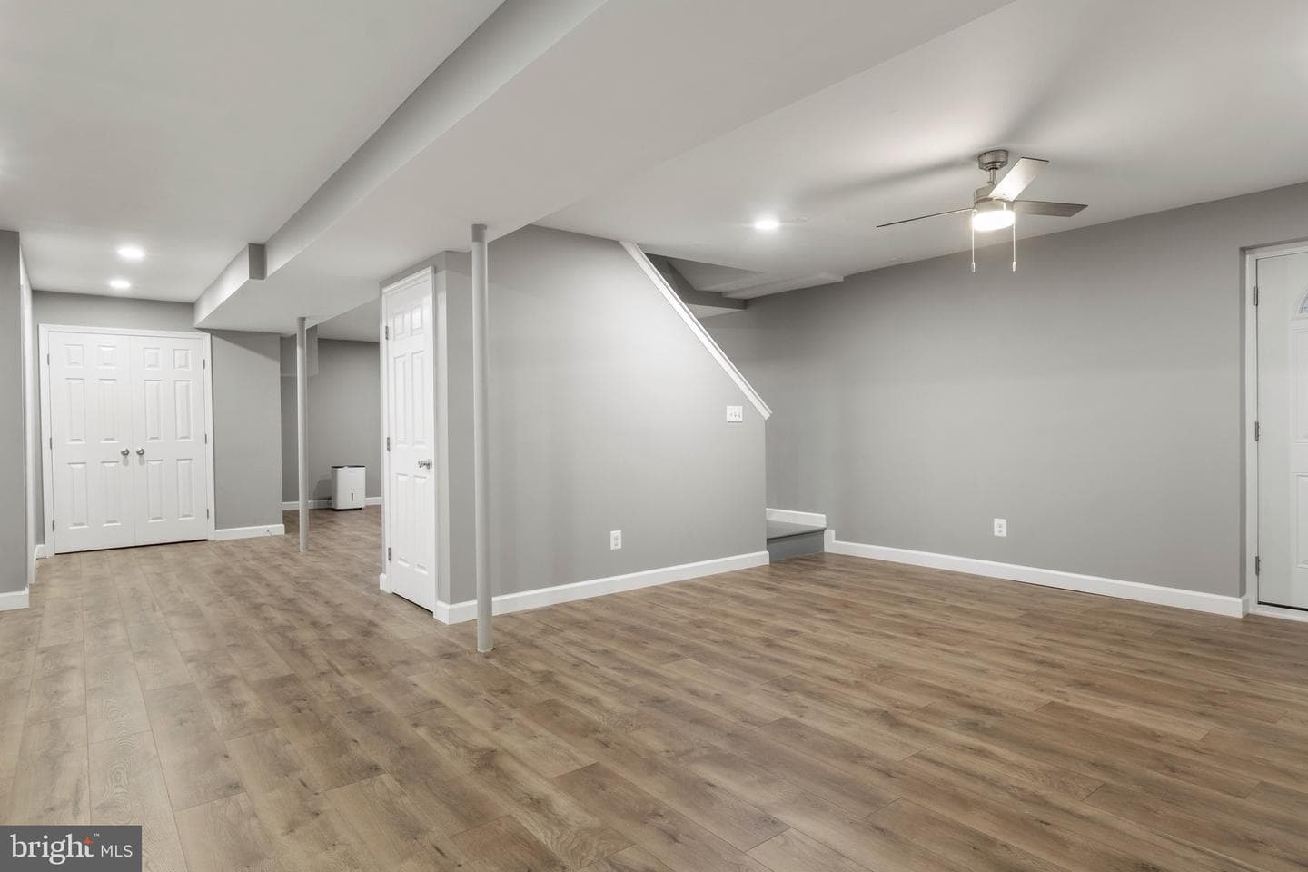 1390 W Route 97 photo 37