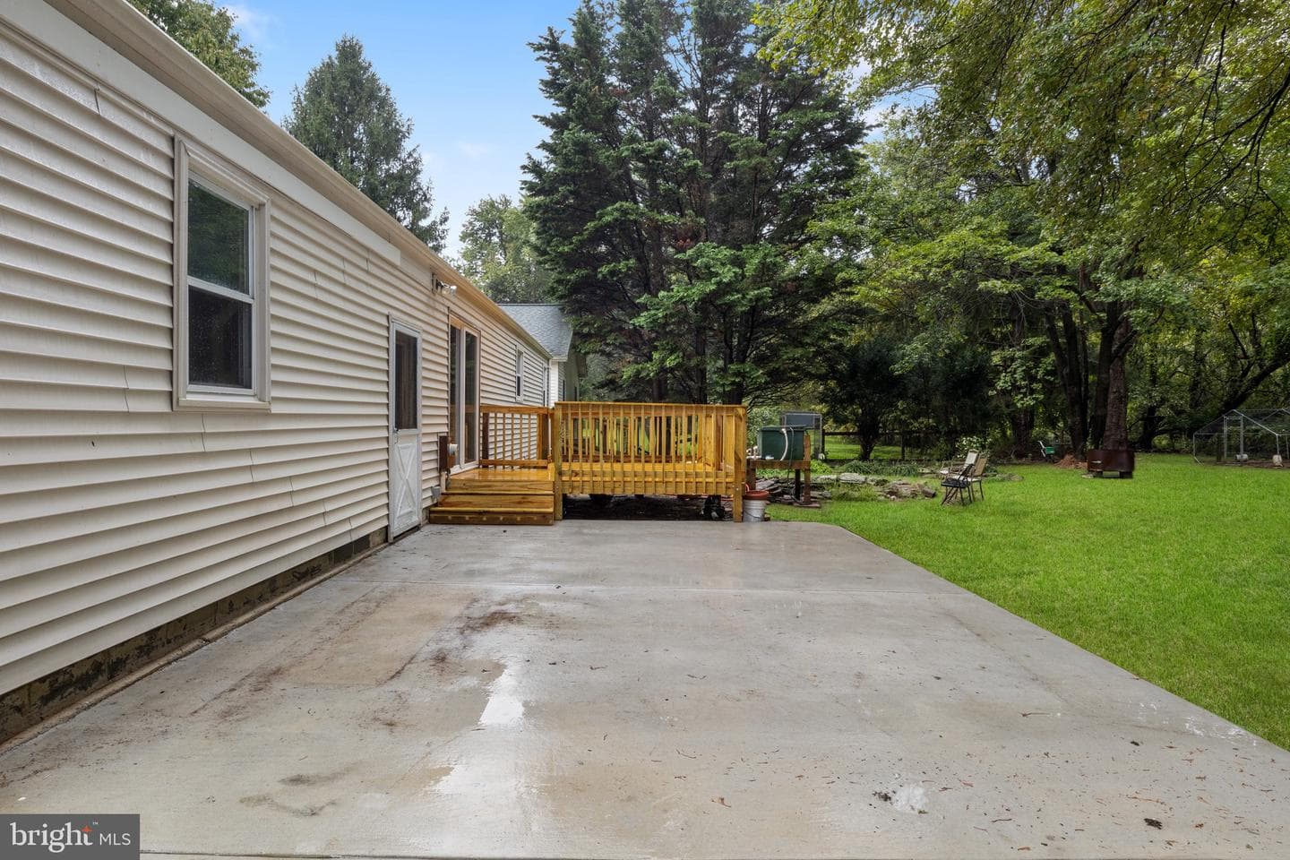 1390 W Route 97 photo 45