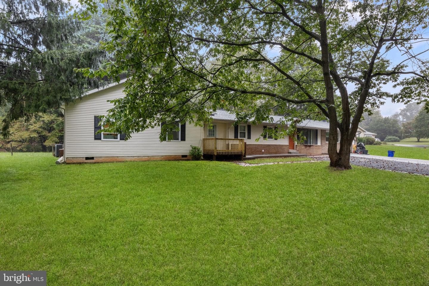 1390 W Route 97 photo 5