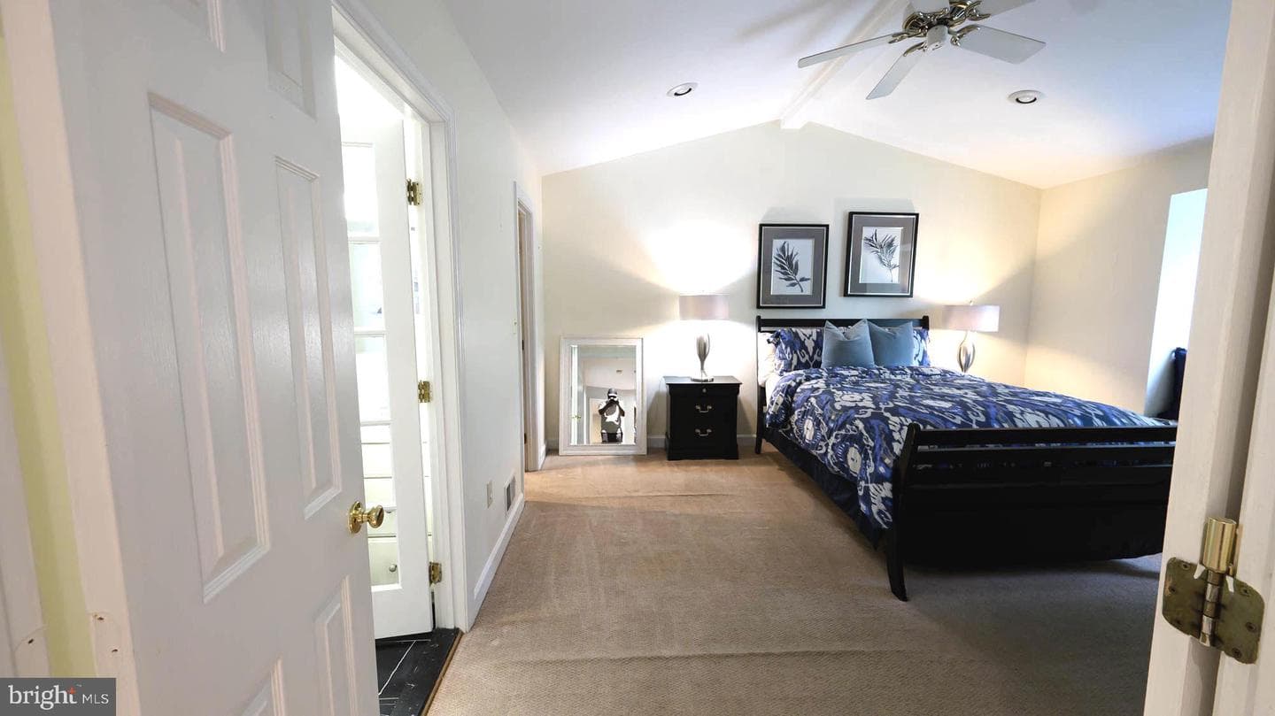 8675 Wheatfield Way photo 32