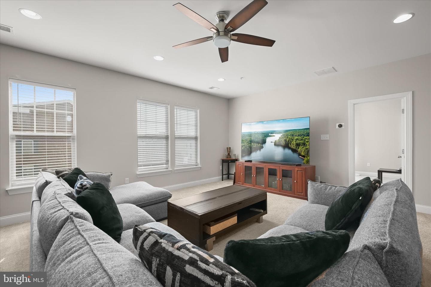 11295 Market Street photo 41