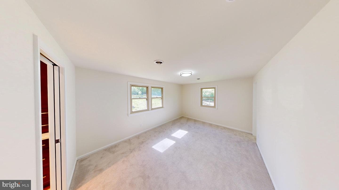 729 W Watersville Road photo 15