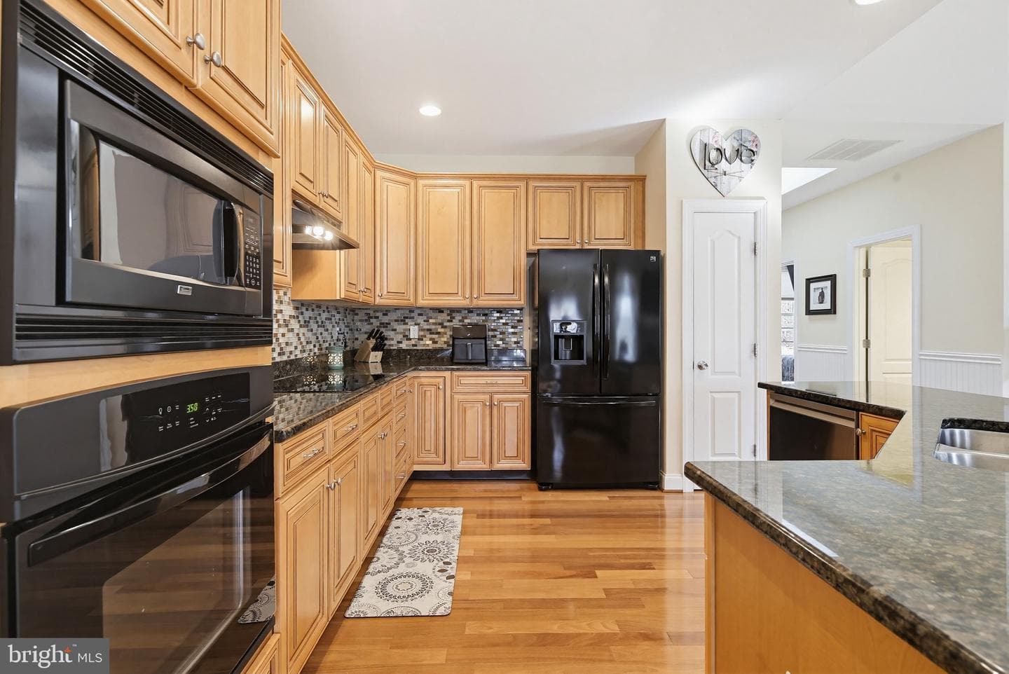 8951 Chapel Avenue photo 12