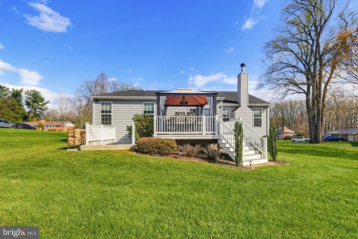 8951 Chapel Avenue photo 35