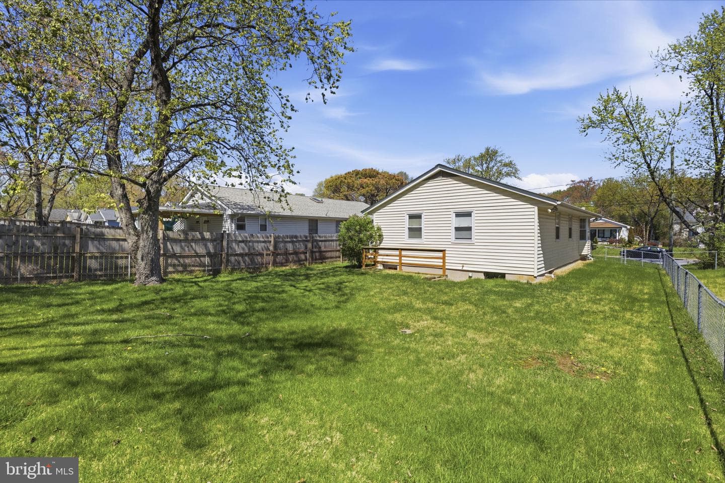 9827 Robinson Boulevard photo 29