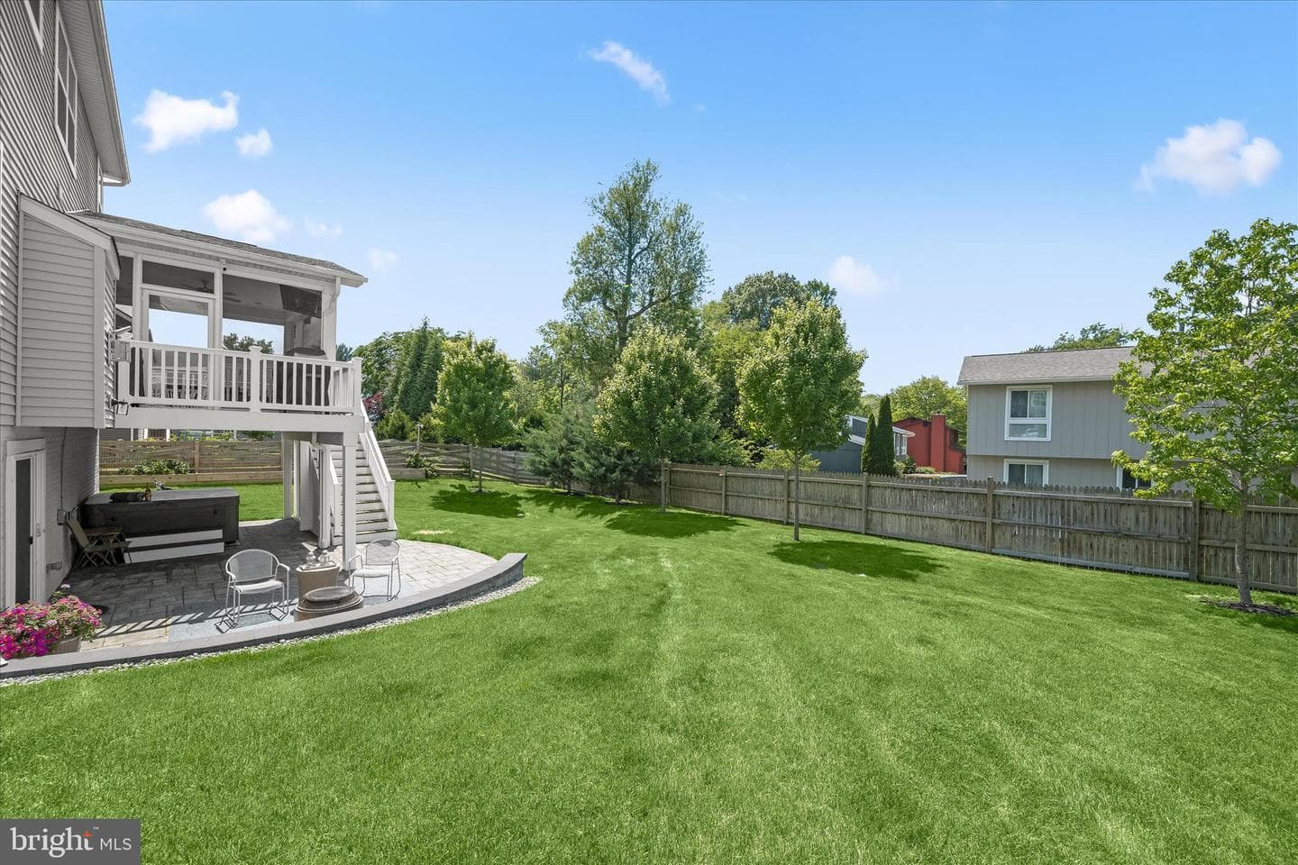 5441 Arnolds Court photo 2