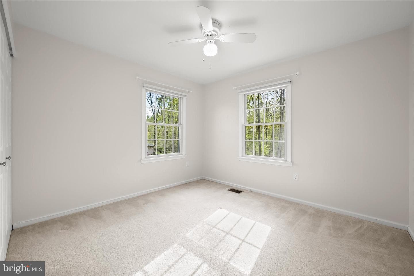 10428 Schoolmaster Place photo 37