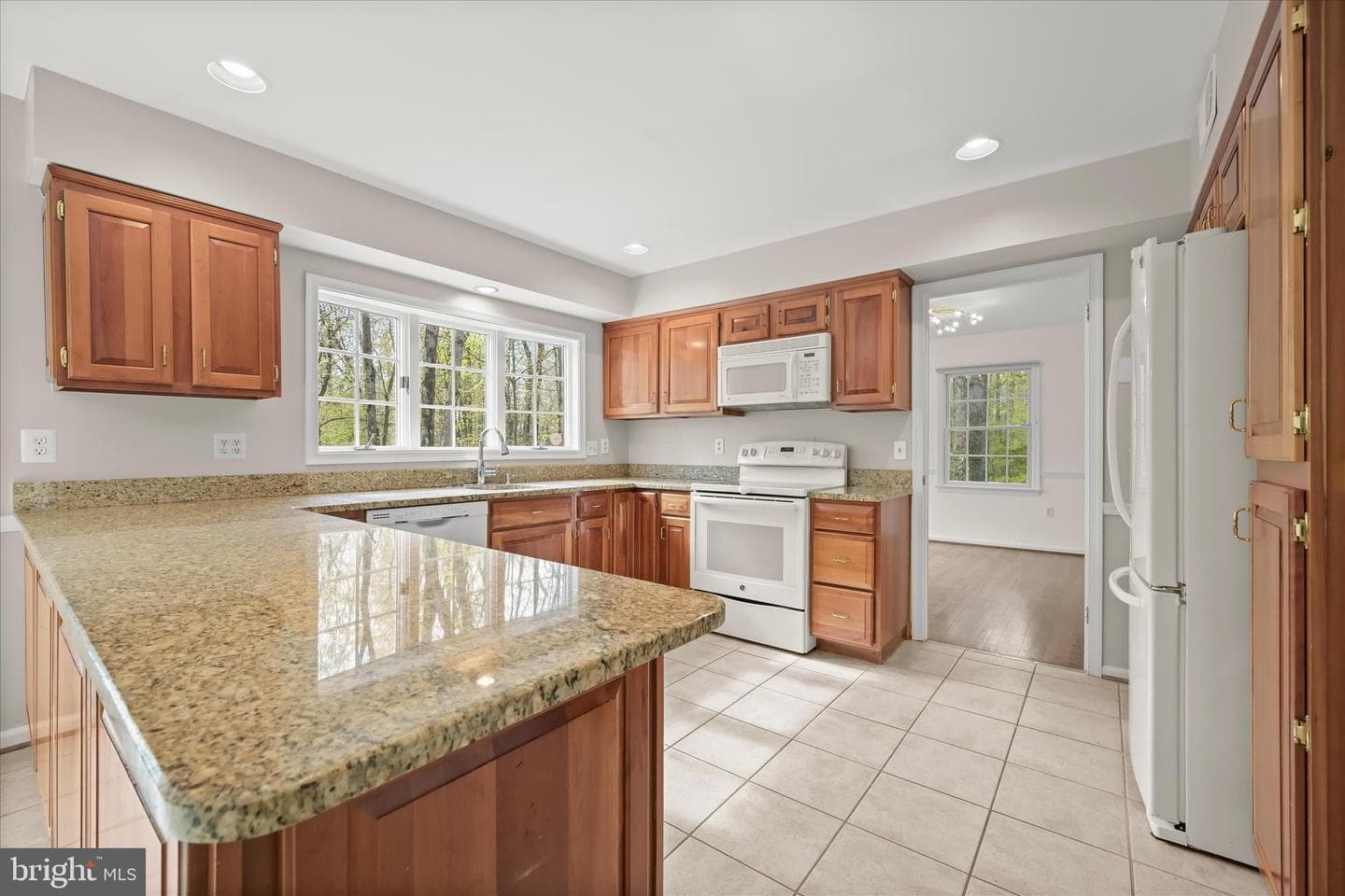 10428 Schoolmaster Place photo 6