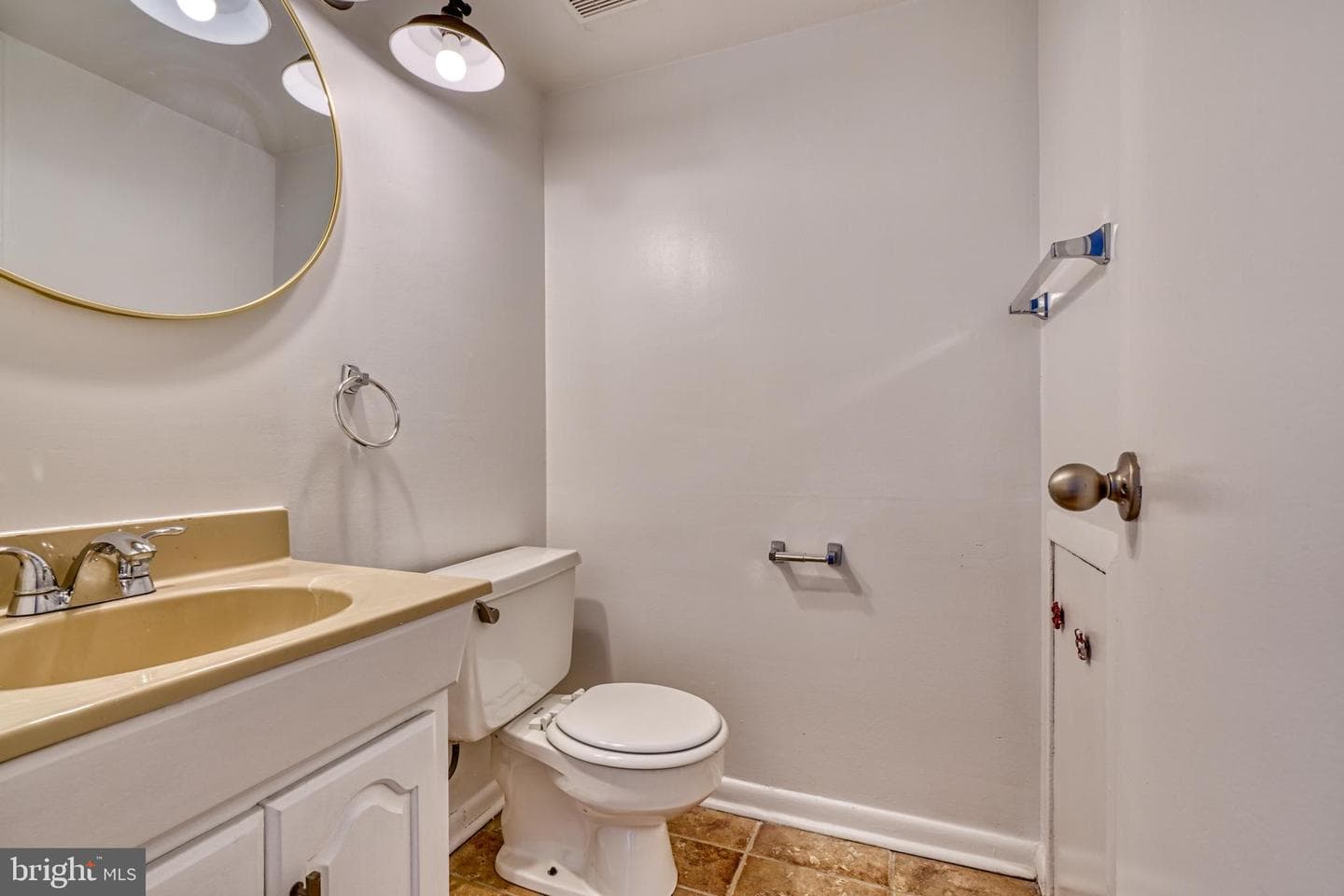 10551 Twin Rivers Road #b-2 photo 13