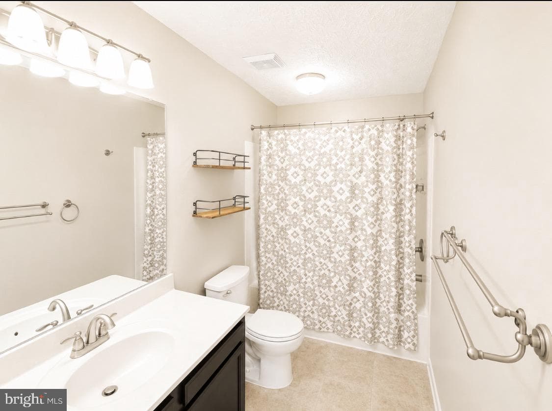 9214 Brewington Lane photo 9