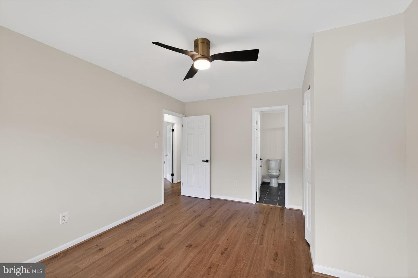 9492 Timesweep Lane photo 17