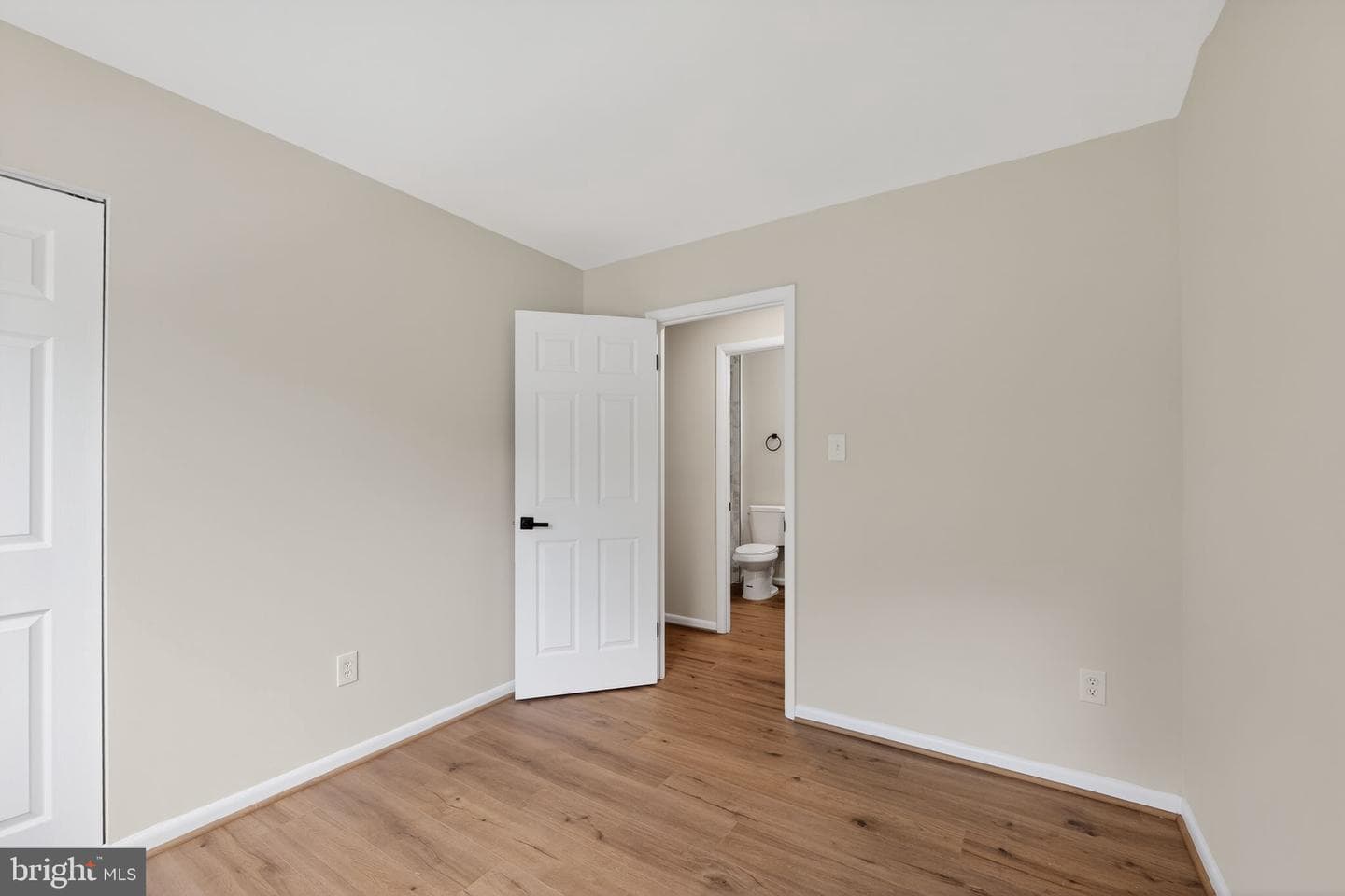 9492 Timesweep Lane photo 38