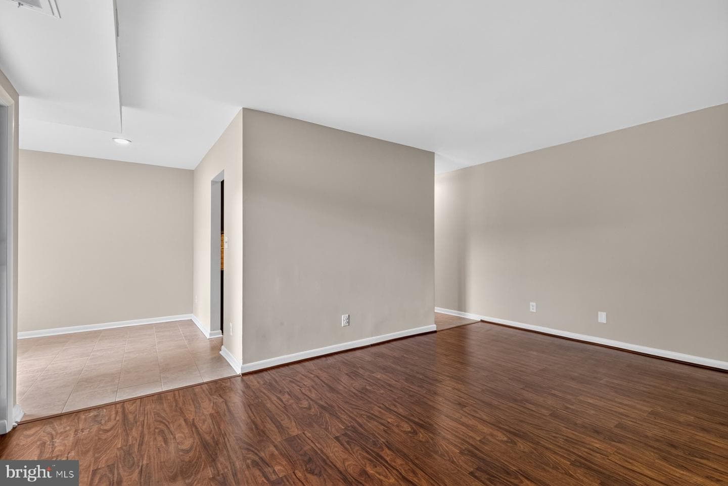 6079 Majors Lane #4 M4 photo 4