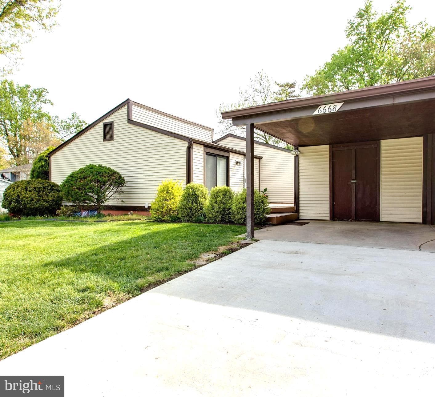 6668 Buckstone Court