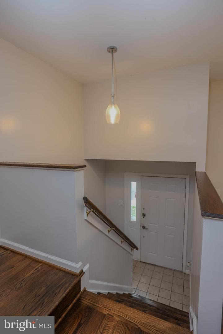 11701 Stonegate Lane photo 3