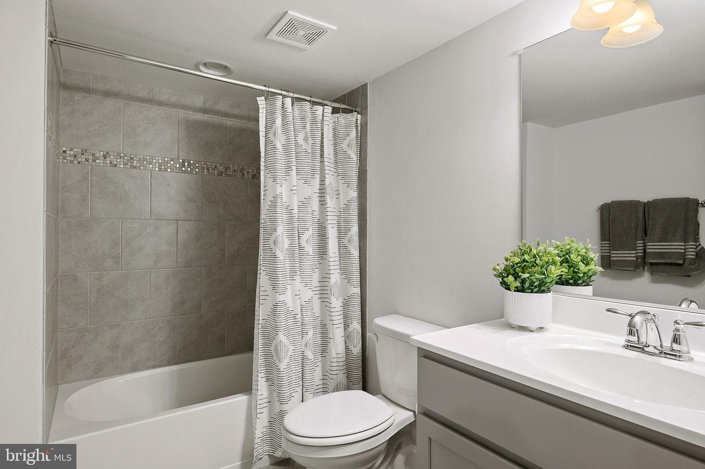 10417 Leslie Drive photo 28