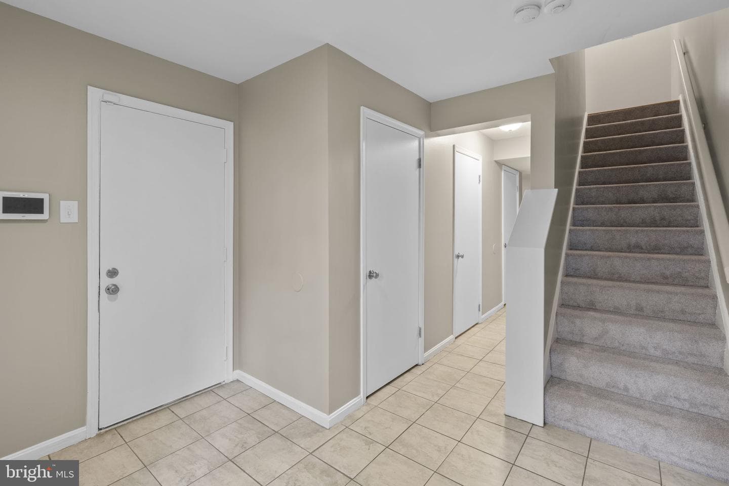 10314 College Square photo 3