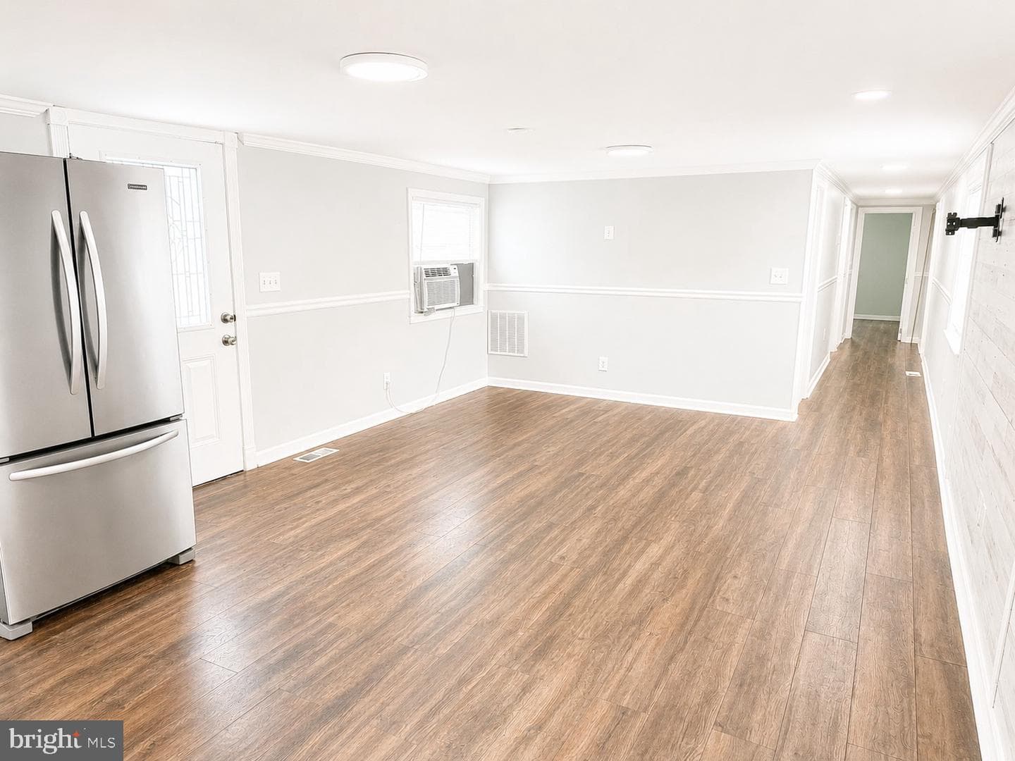 6505 Vert Dr photo 2