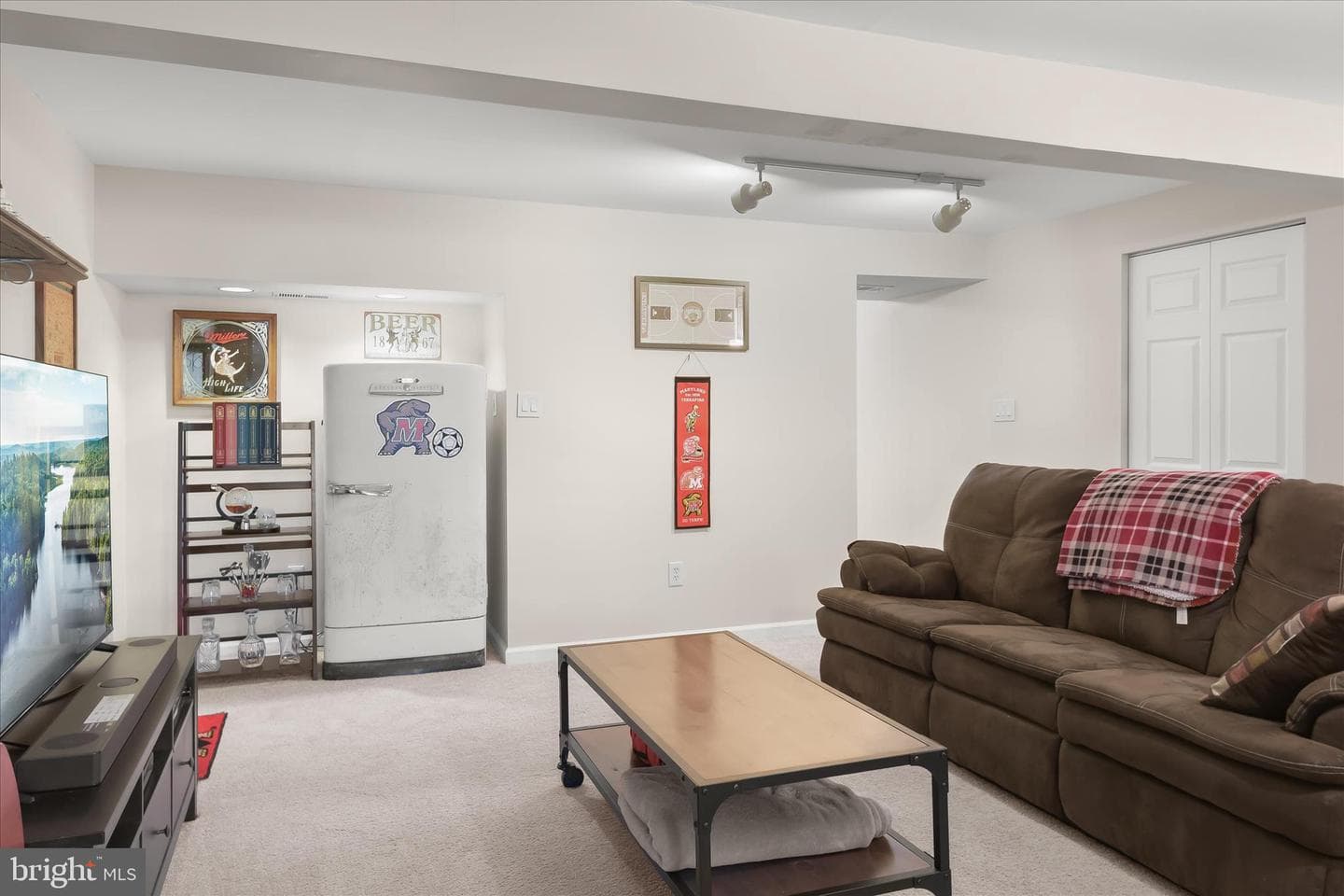 7564 Rain Flower Way photo 33