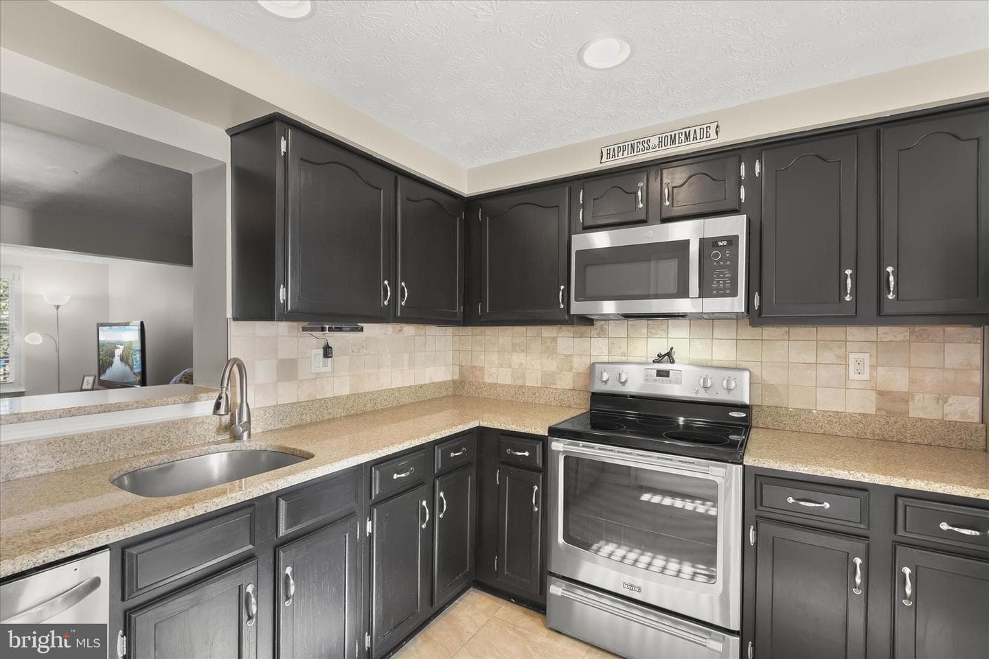 7564 Rain Flower Way photo 9