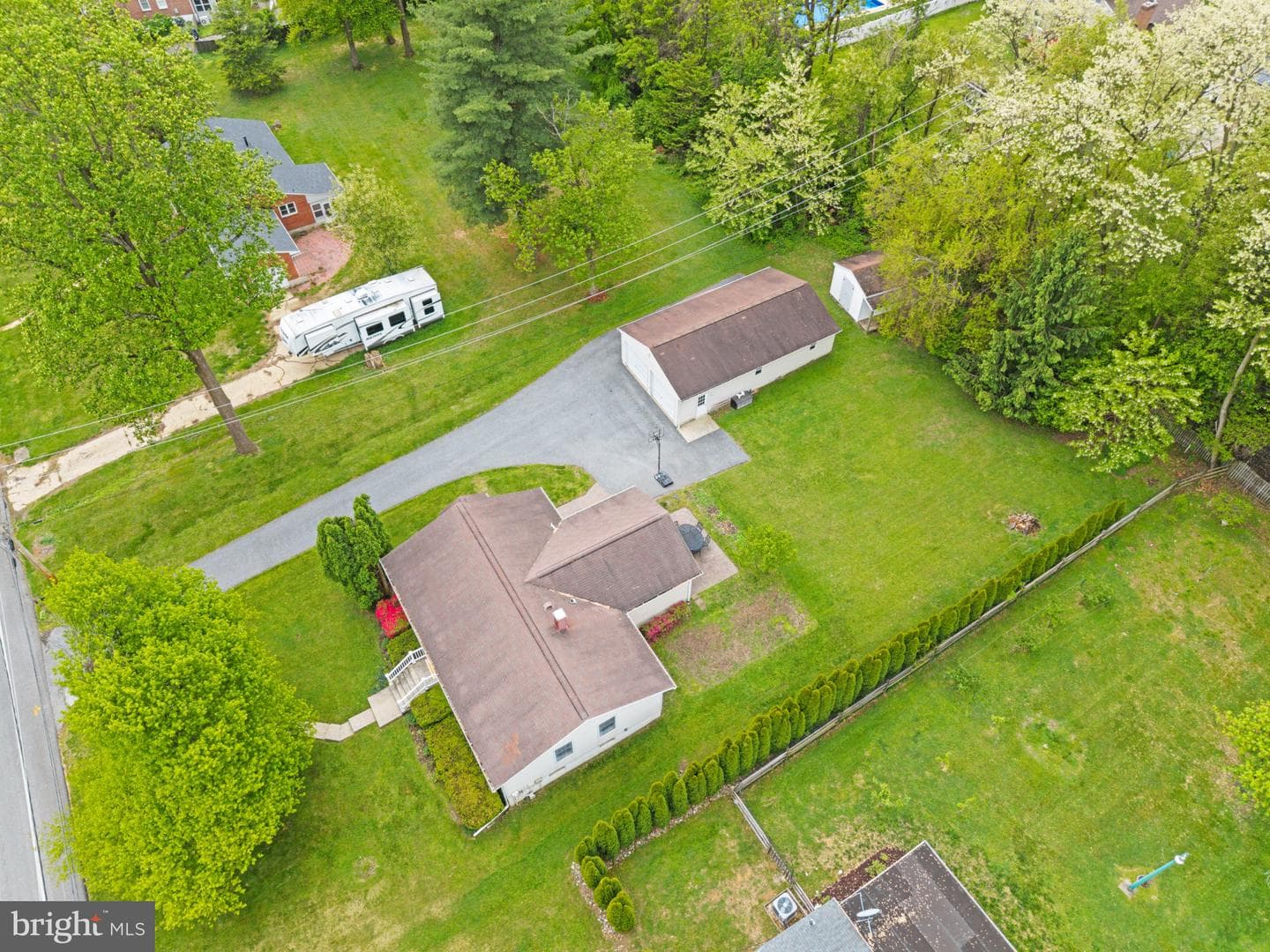 5034 Avoca Avenue photo 35