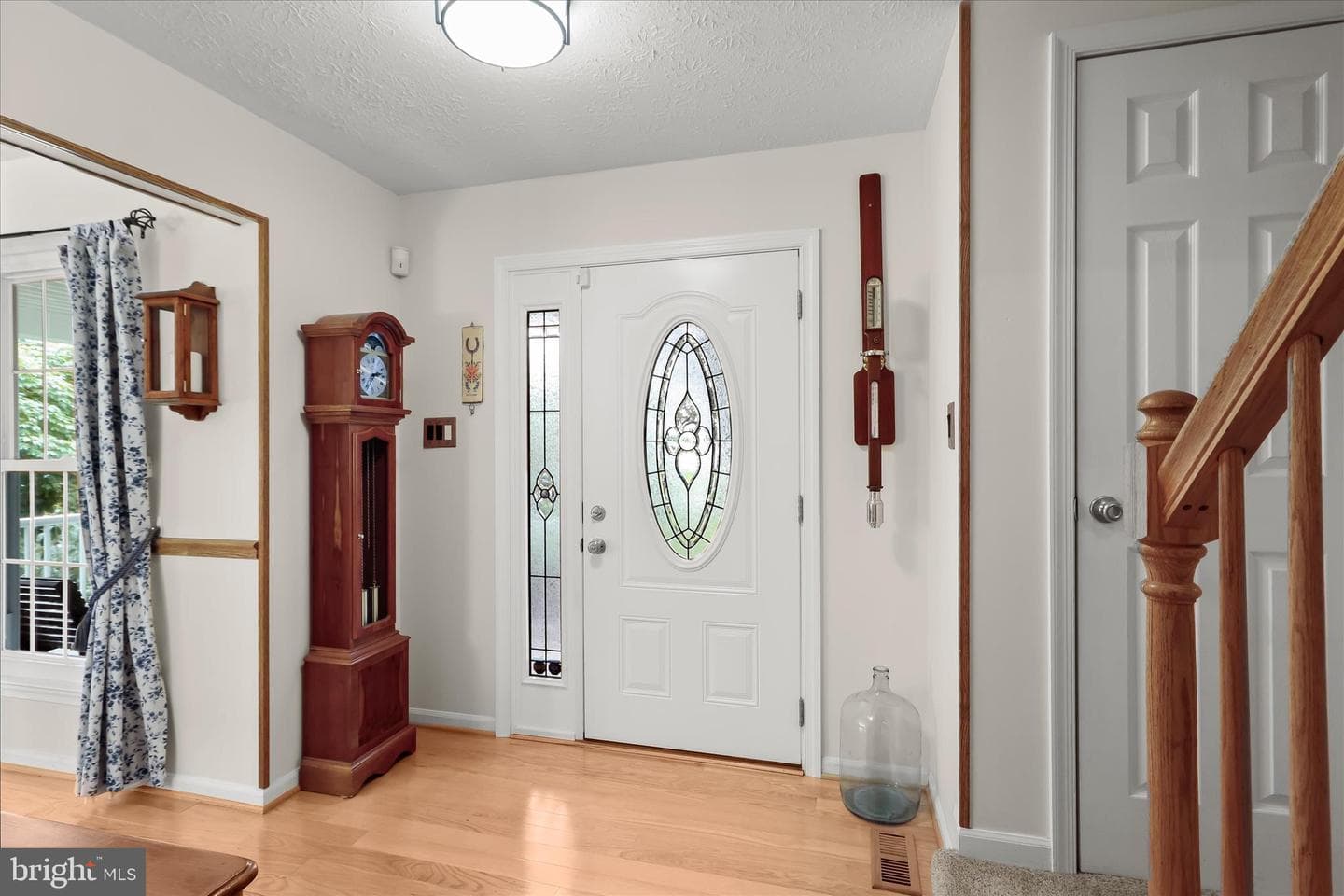 6424 Wesley Lane photo 2