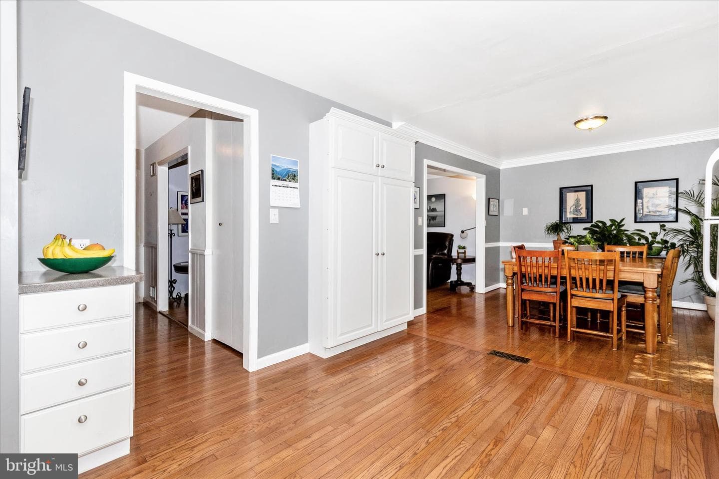 7946 Helmart Drive photo 16