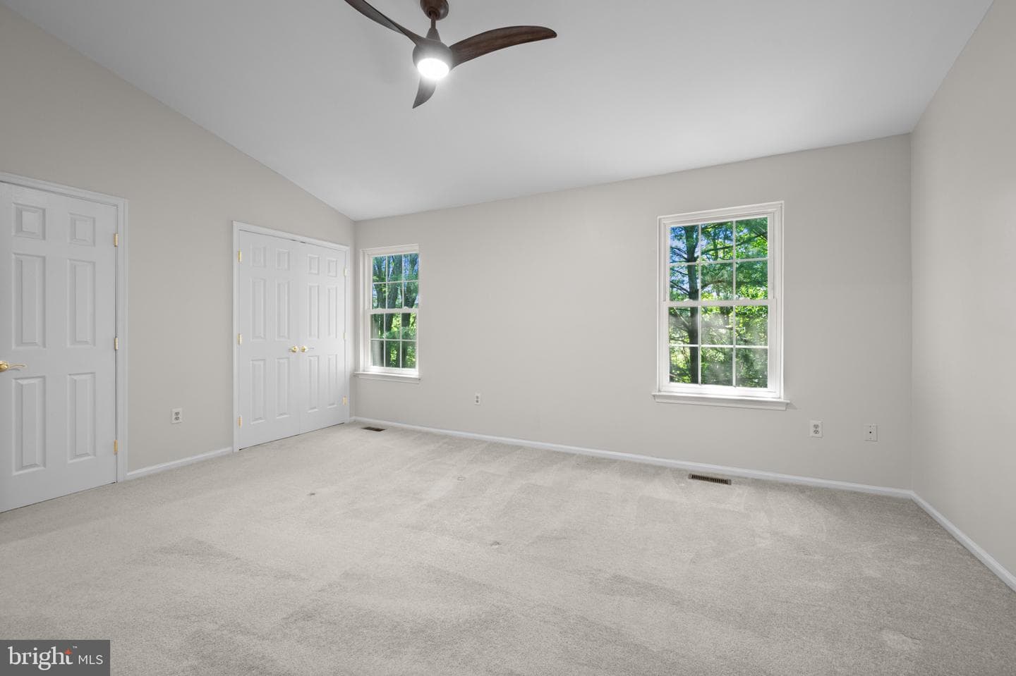 4731 Leyden Way photo 12