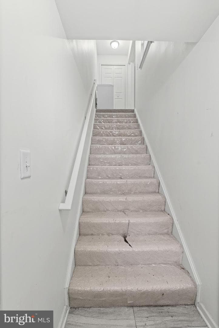 5804 Wyndham Circle #202 photo 27
