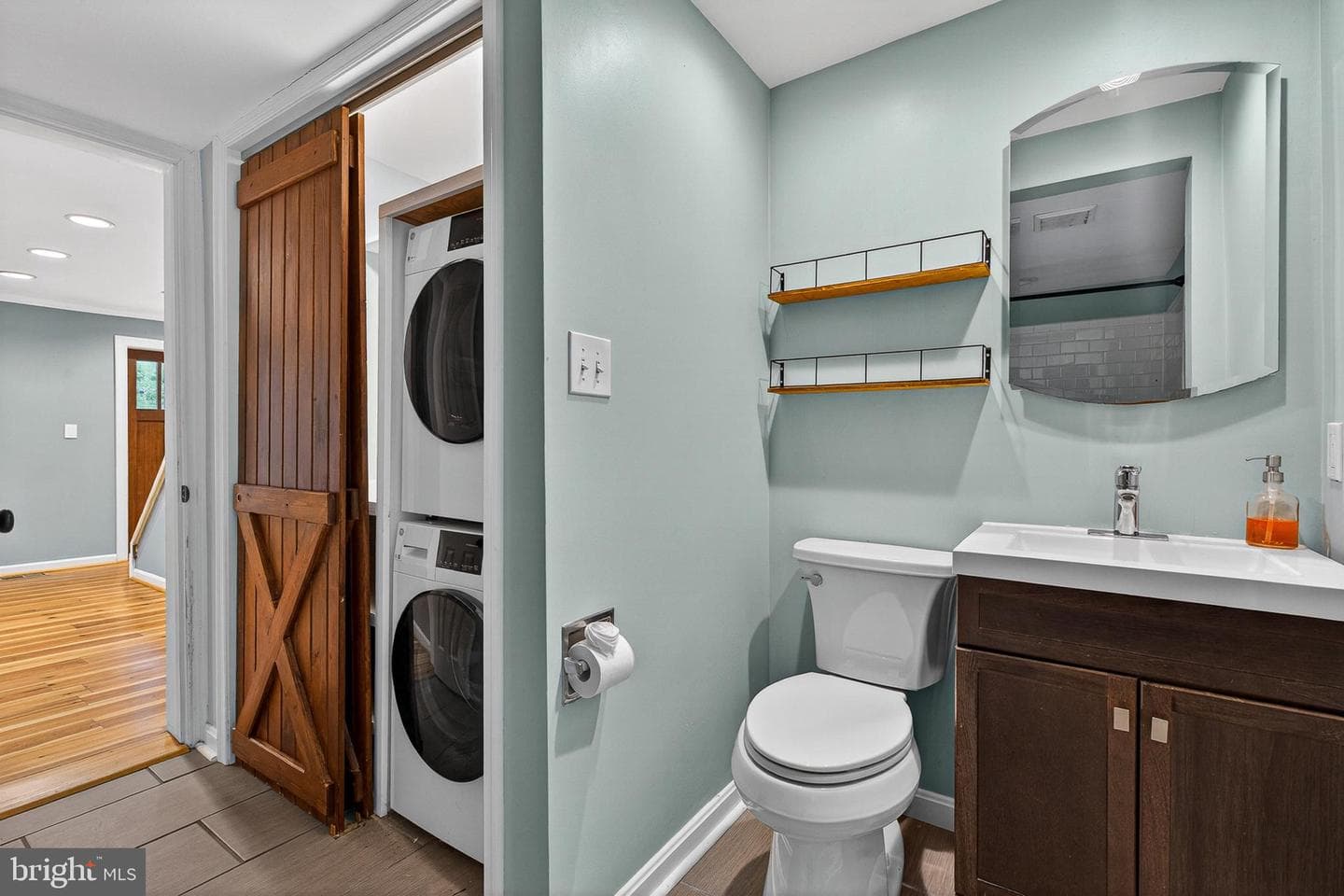 8669 Frederick Road photo 26