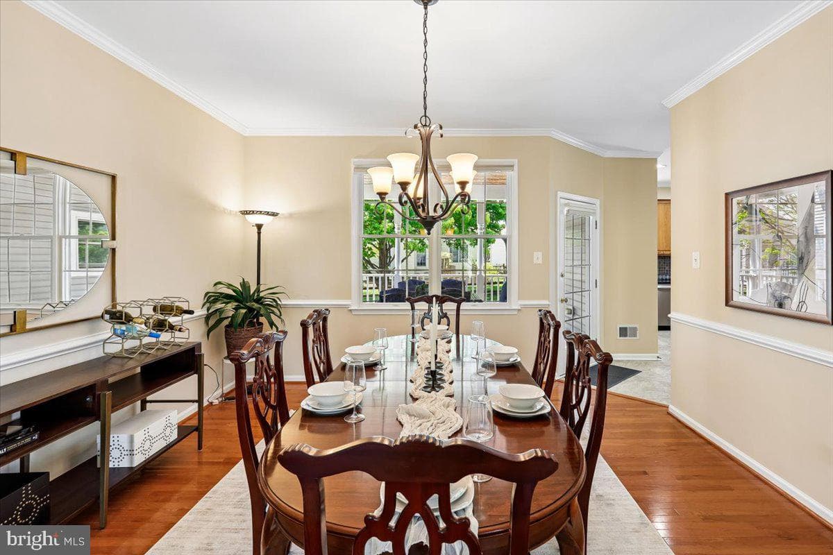 9909 Midsummer Snow Lane photo 11