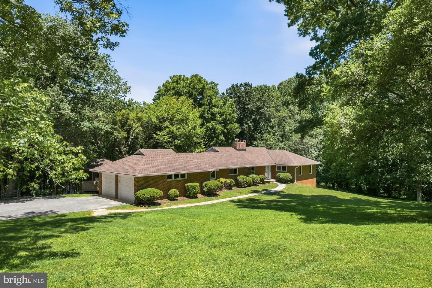 6281 Linkythorn Lane photo 5