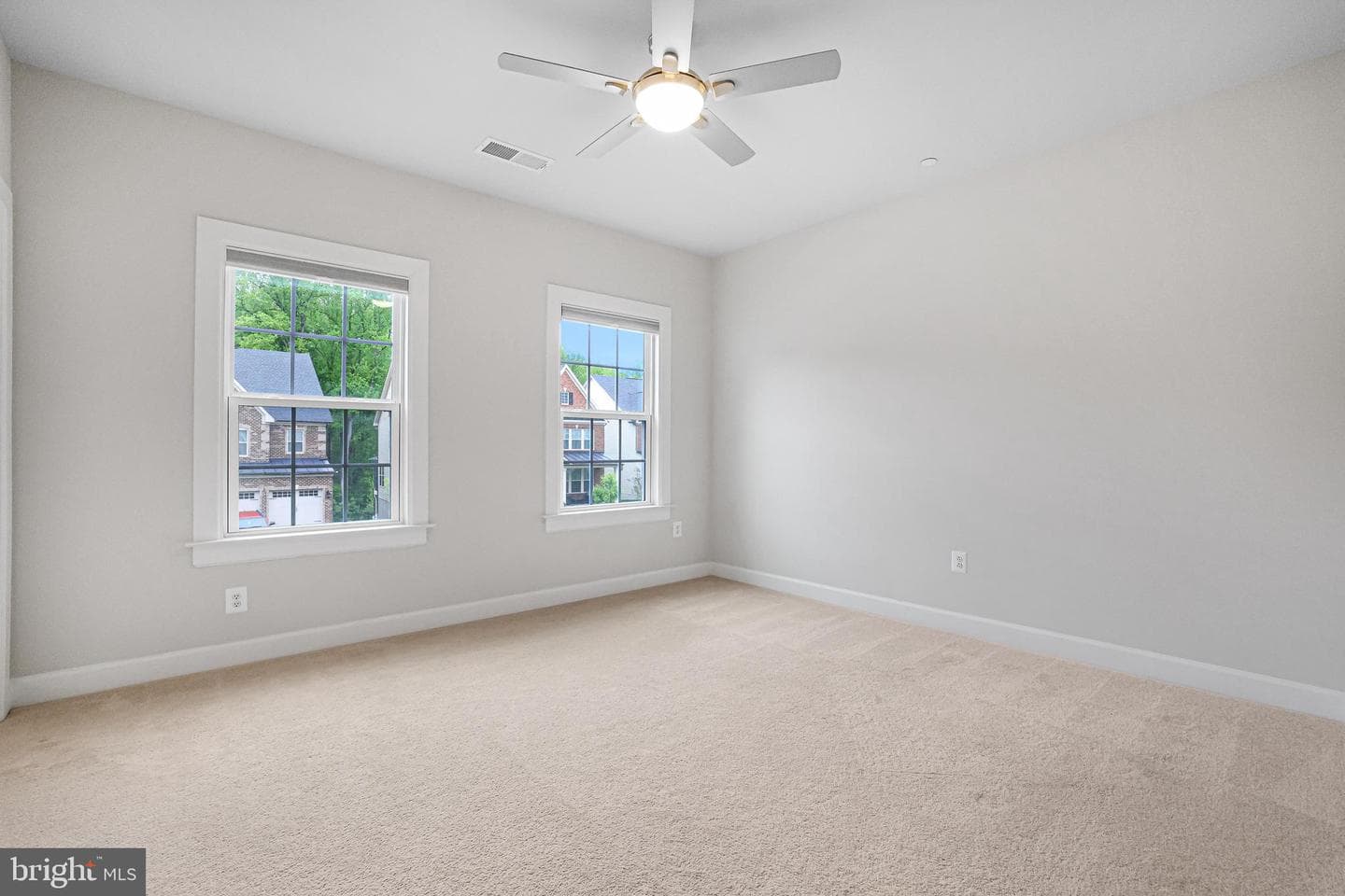 7949 Lawndale Circle photo 55