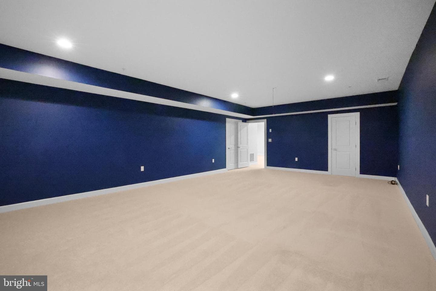 7949 Lawndale Circle photo 73