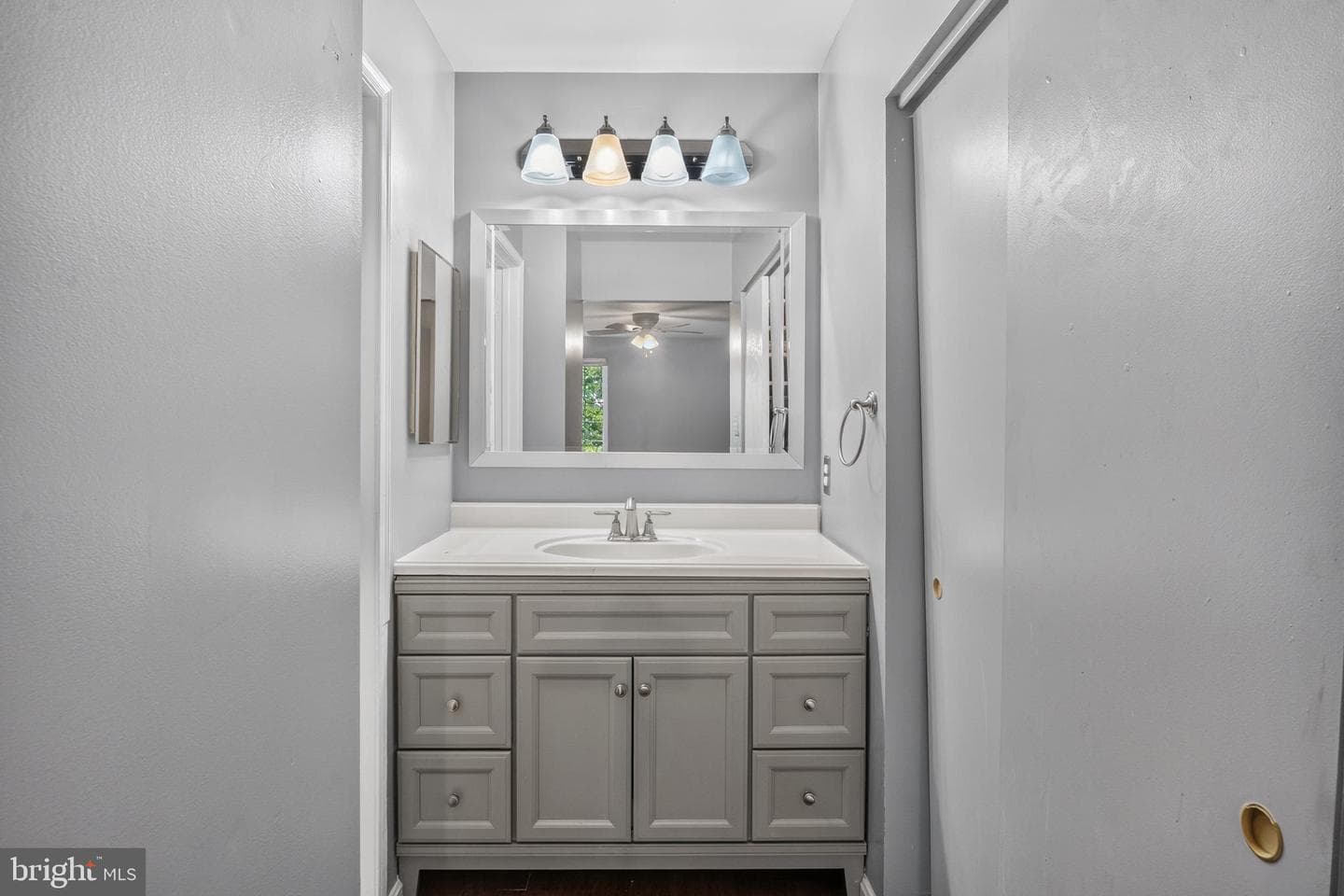 4942 Columbia Road #6 39 photo 19