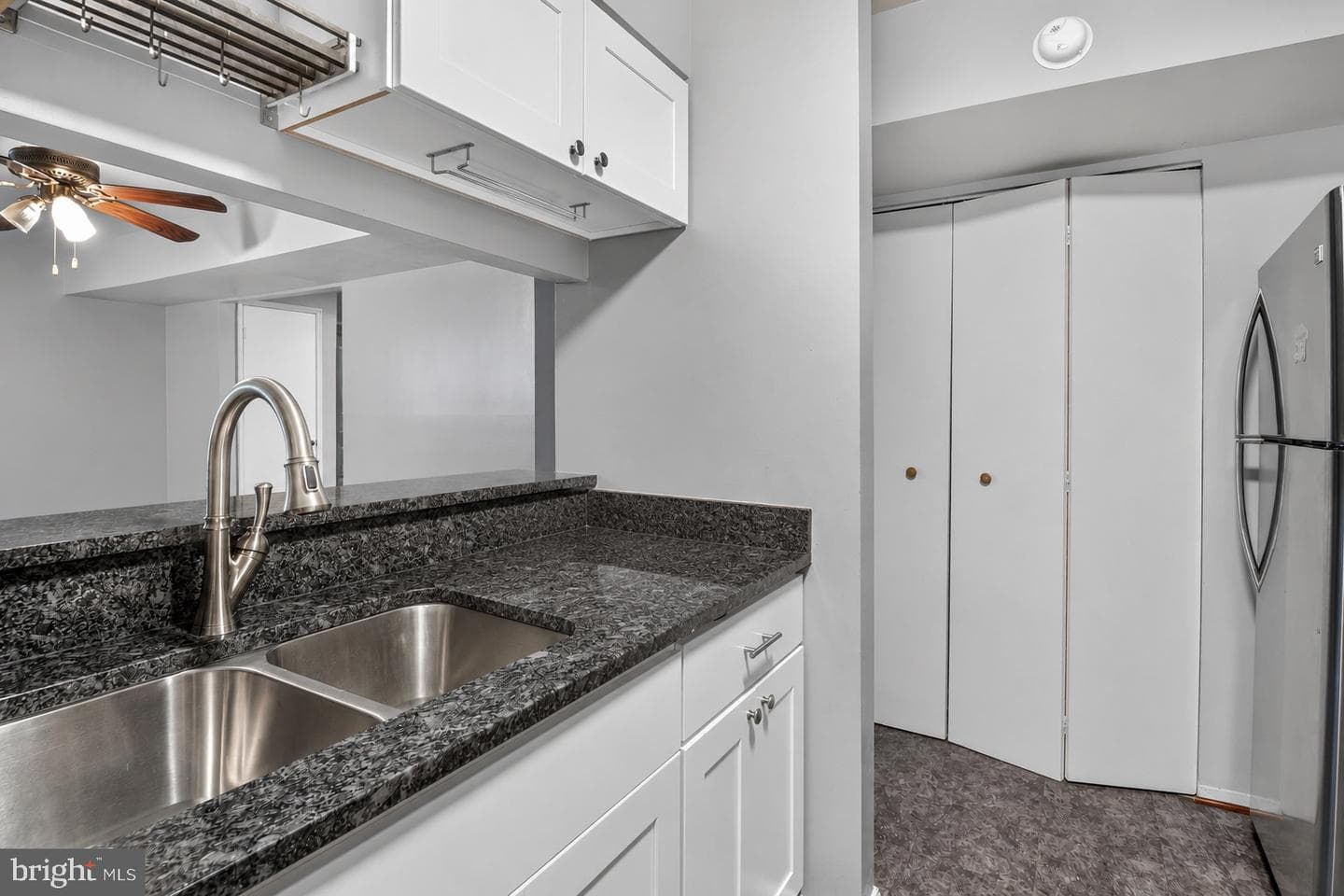 4942 Columbia Road #6 39 photo 9