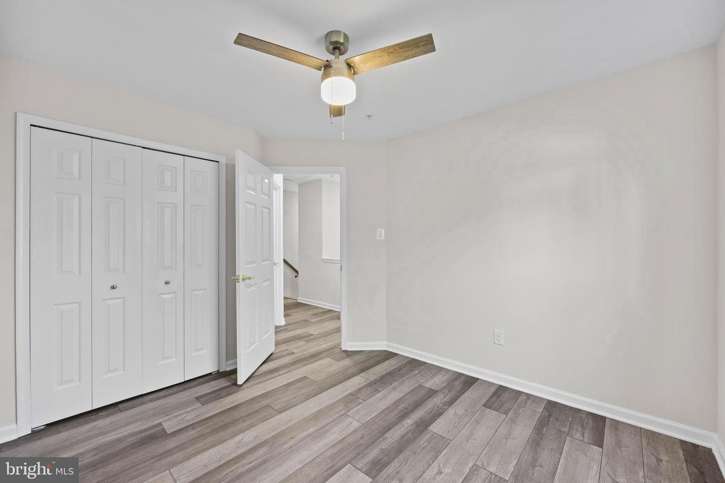 8880 Papillon Drive photo 34