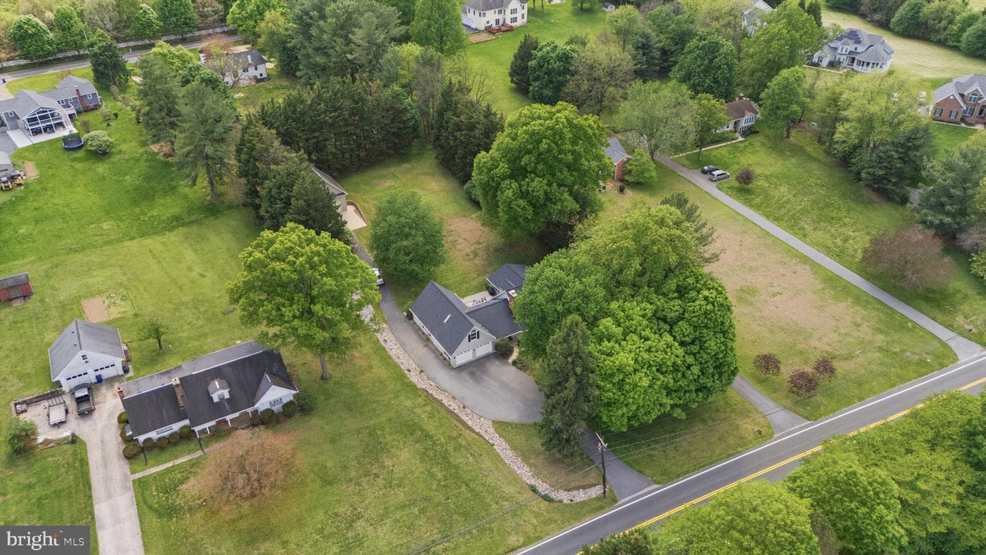3920 Sharp Road photo 75