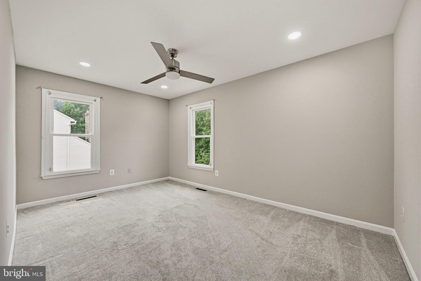 4955 Bramhope Lane photo 47