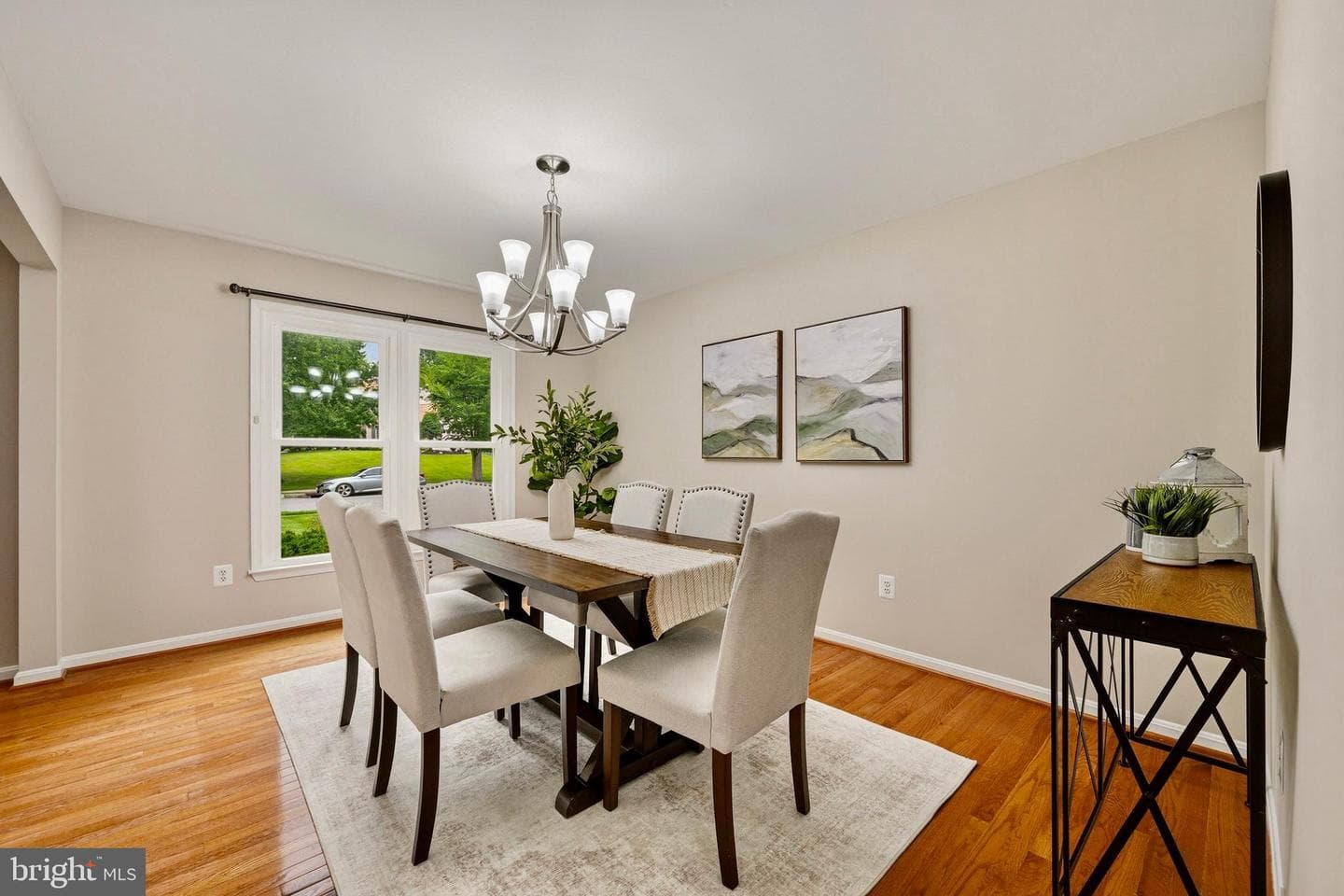 4955 Bramhope Lane photo 9
