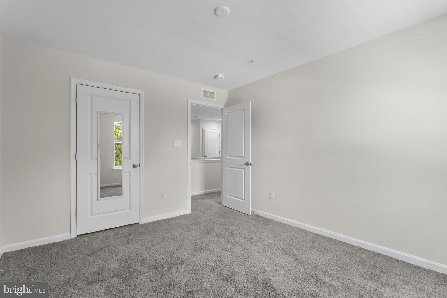 9318 Sydney Way photo 28