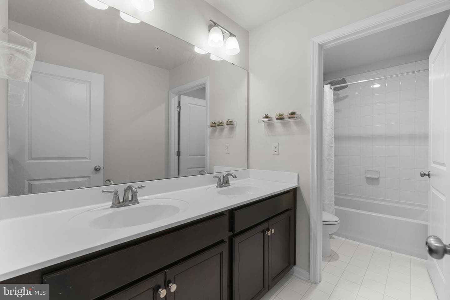 9318 Sydney Way photo 31