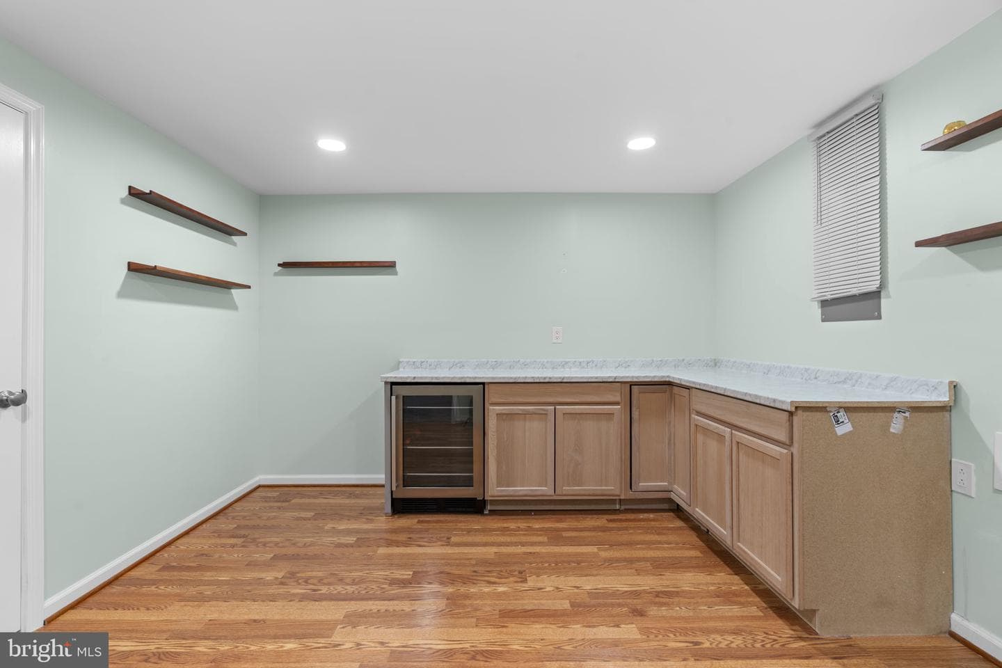 9318 Sydney Way photo 34