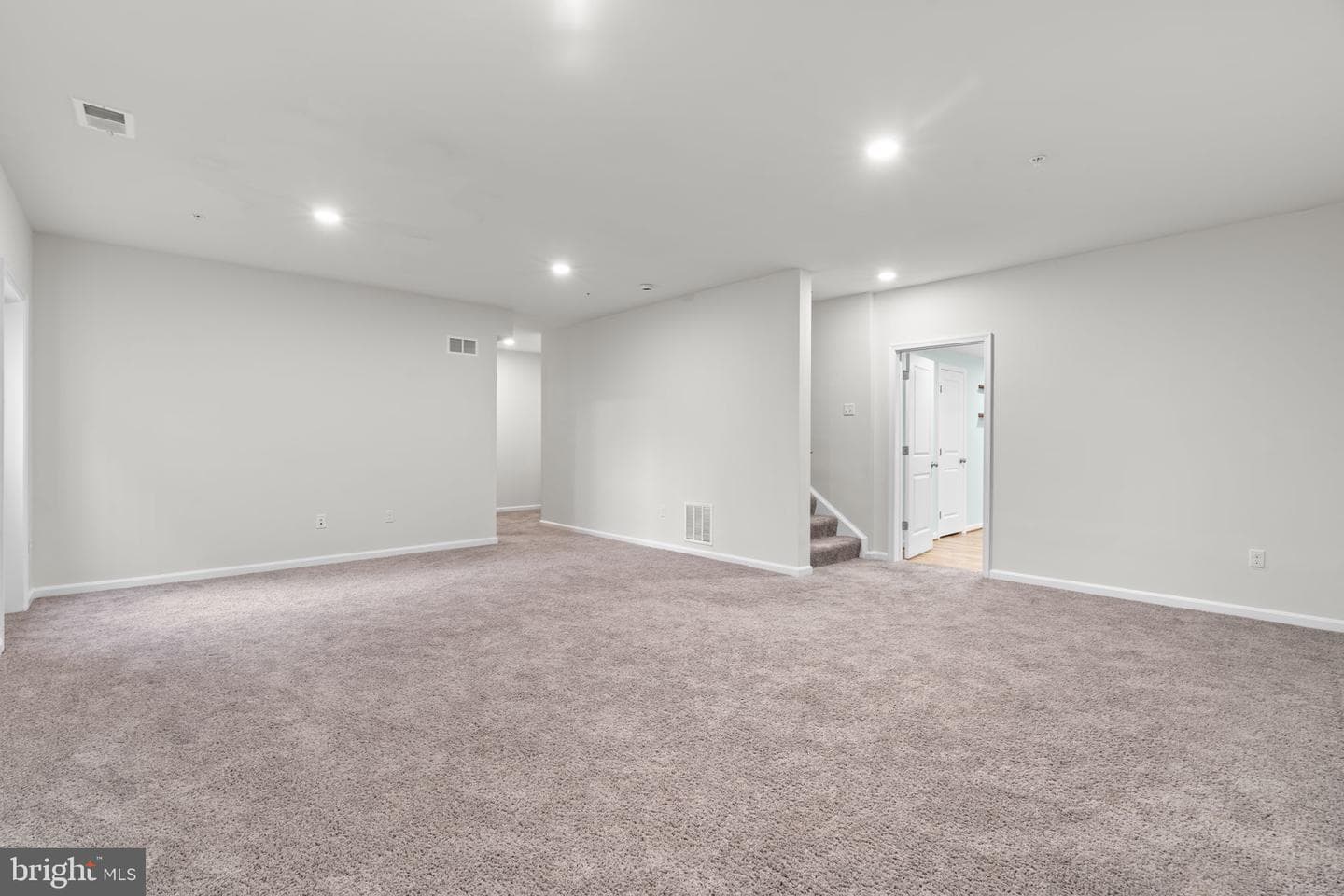9318 Sydney Way photo 37